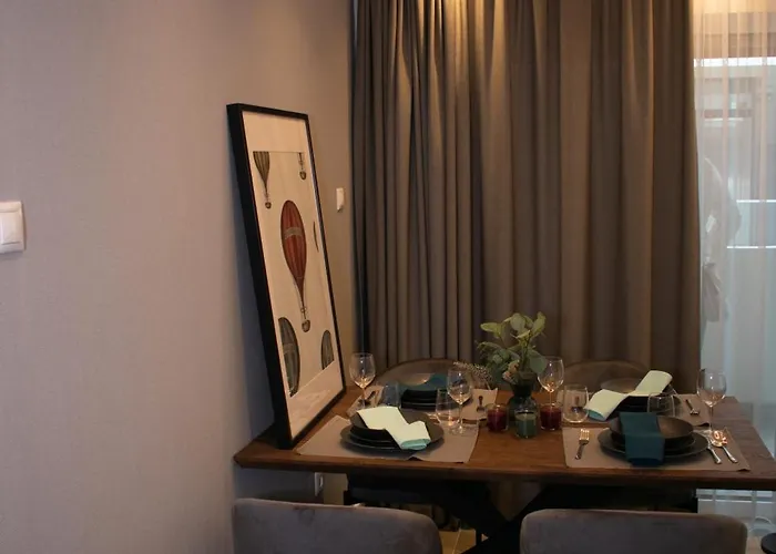 Luxury Cozy 2 Bdr Downtown Apt.2 * Budapest