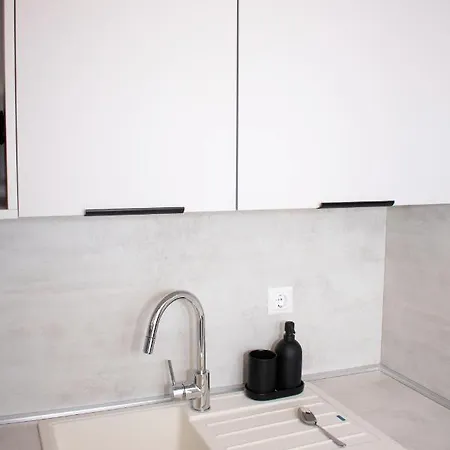 Luxury Cozy 2 Bdr Downtown Apt.2 Budapest